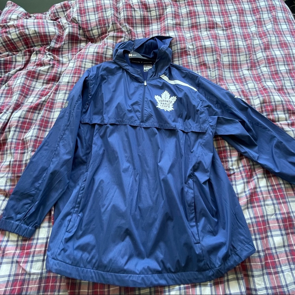 Official nhl maple leafs windbreaker